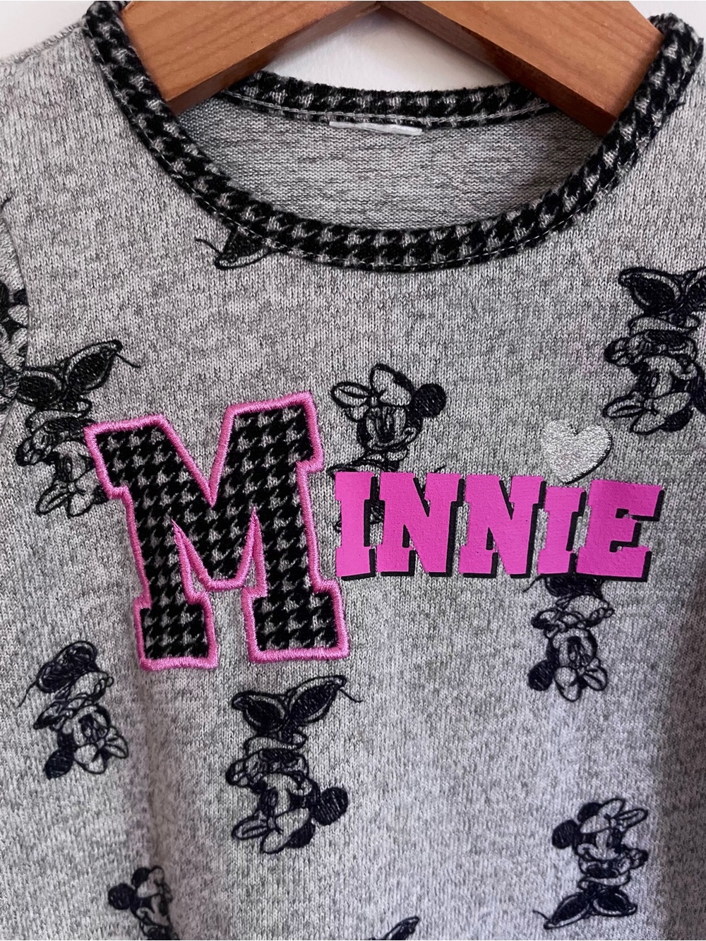 $4 💥Minnie Mouse Girls Sweater, Soft Knit, Bright Pink, Embroidered Letter M